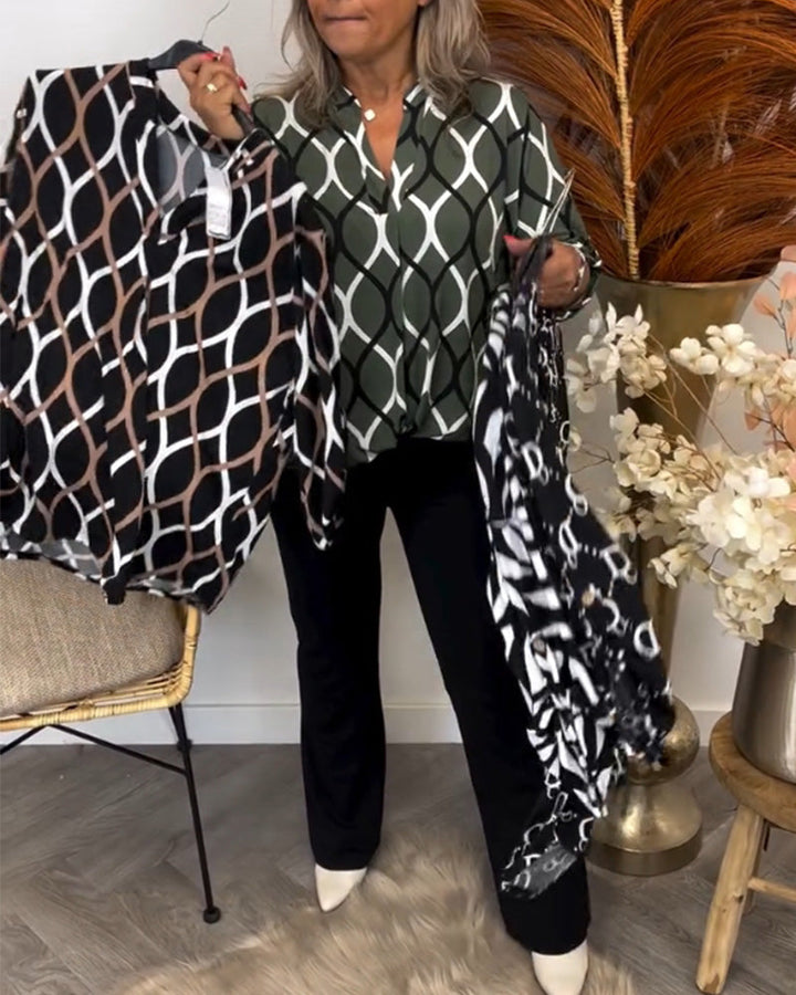 Laurel – Blouse with Graphic Print