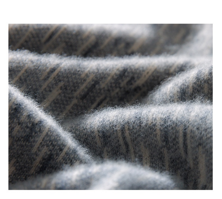 Bobby - Loose Pullover Sweater