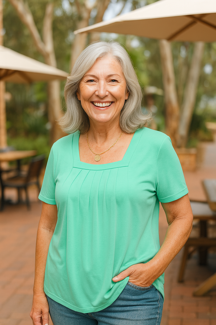 Colleen | Flowy Everyday Top - Everyday confidence