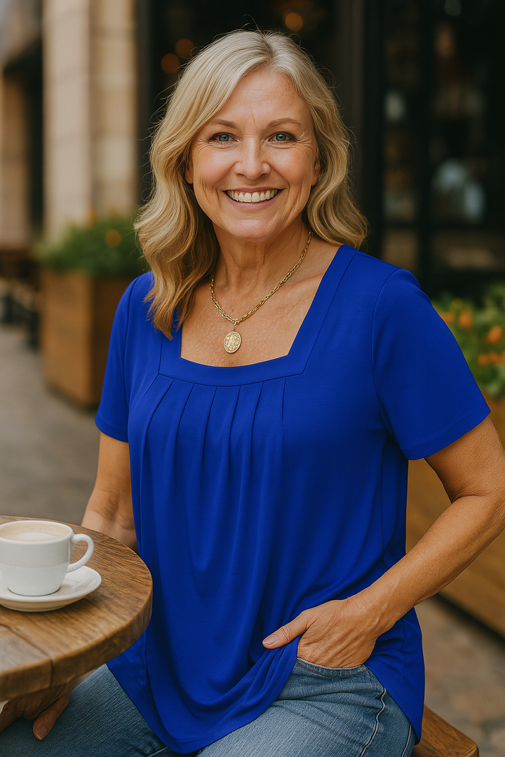 Colleen | Flowy Everyday Top - Everyday confidence