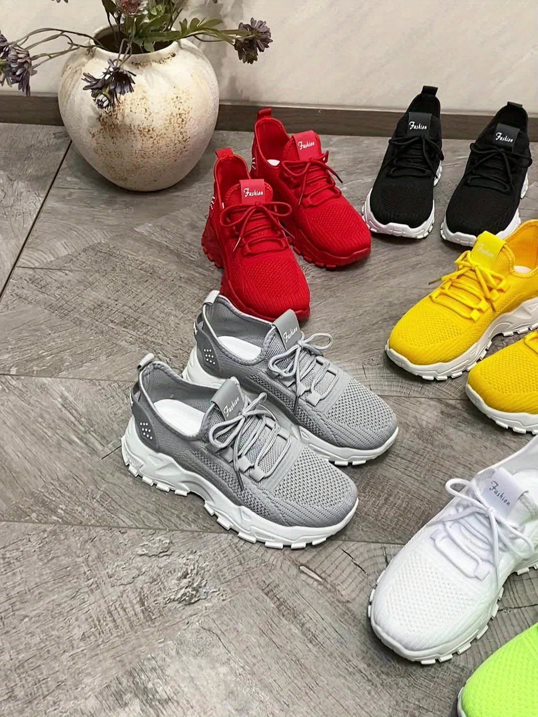 ALARA | COMFORTABLE ORTHOPAEDIC SNEAKERS