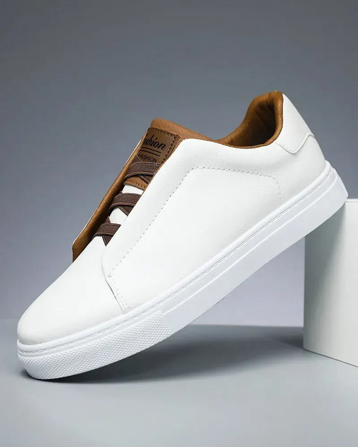 Chase - Classic Vegan Sneakers